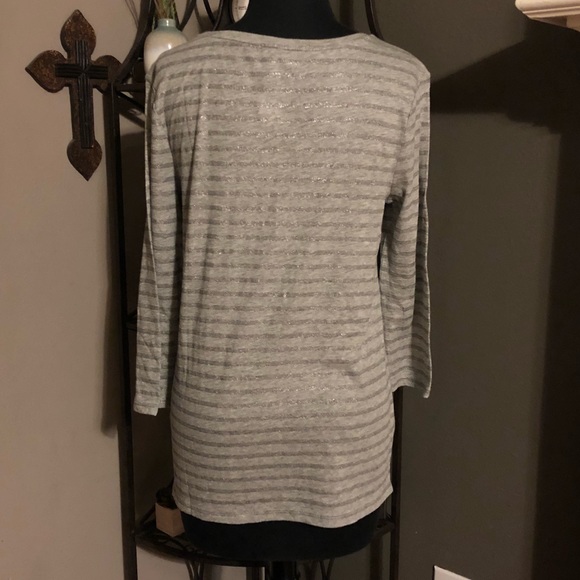 Gap Long Sleeve Tee - Picture 4 of 8